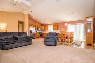 34 Atlas St, Fairhaven, MA 02719 - photo 6