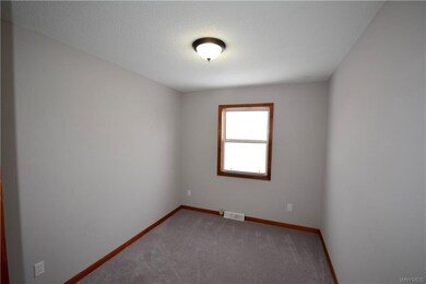 319 Summit Blvd, North Tonawanda, NY 14120 - photo 7