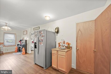 200 E Main St, Hancock, MD 21750 - photo 7