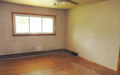 5117 Carolina St, Gary, IN 46409 - photo 5