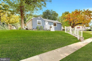 8 Bruce Ln, Ewing, NJ 08638 - photo 3