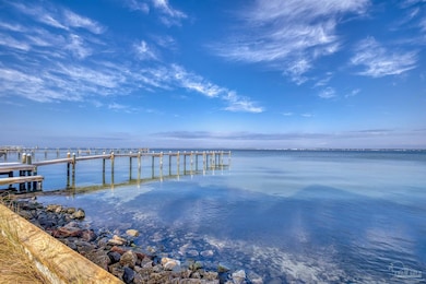 1581 Bulevar Menor, Gulf Breeze, FL 32561 - photo 4