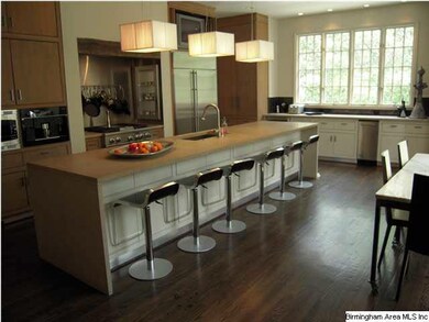 Kitchen with Limestone Surround Island