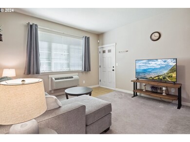 7911 NE Rockne Way, Hillsboro, OR 97006 - photo 4