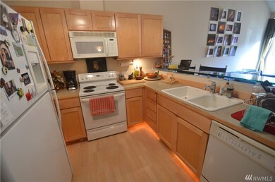 654 5th Ave S unit 405, Edmonds, WA 98020 - photo 7