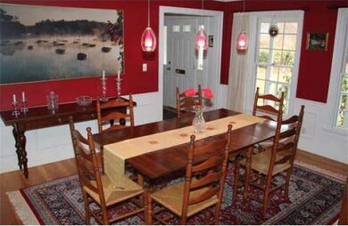 3 Cedar St, Wellesley Hills, MA 02481 - photo 4