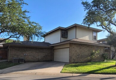 82 Morrow Dr, Bedford, TX 76021 - photo 2