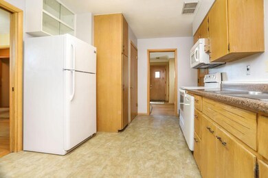 1112 Elm St S, Moorhead, MN 56560 - photo 6