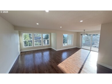 65 SW Pleasant View Ave, Gresham, OR 97030 - photo 7