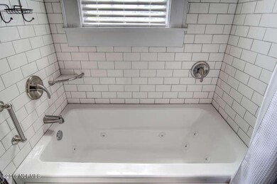 20 S 8th St, Wilmington, NC 28401 - photo 4