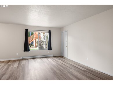 3139 Dover St, Longview, WA 98632 - photo 6