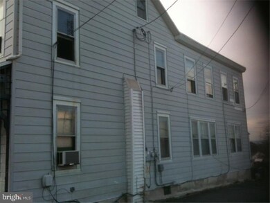 2828 Kutztown Rd unit 1, Reading, PA 19605 - photo 2