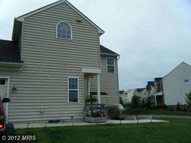 16694 Anchor Bend Cir, Woodbridge, VA 22191 - photo 5