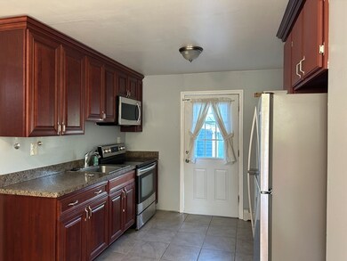 569 Winthrop St unit 1, Rehoboth, MA 02769 - photo 5