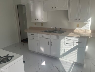 750 Churchman Ave, Beech Grove, IN 46107 - photo 4