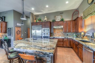 Kitchen (3)-SMALL