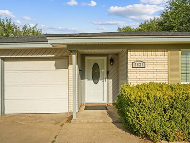 6621 Cervantes Ave, Fort Worth, TX 76133 - photo 4