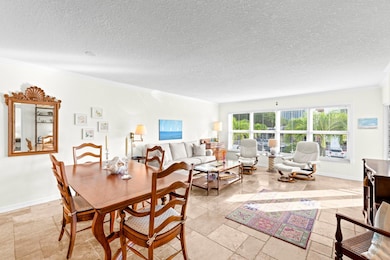 Carlton Tower unit 2E, Fort Lauderdale, FL 33304 - photo 3