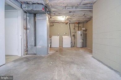 18424 Point Seneca Place, Germantown, MD 20874 - photo 5