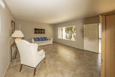 MQ Living Room1