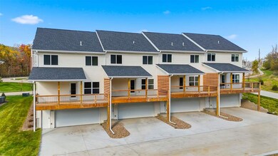 713 E Foster Rd, Iowa City, IA 52245 - photo 2