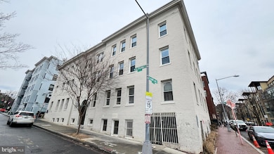 1745 Kalorama Rd NW unit 101, Washington, DC 20009 - photo 2