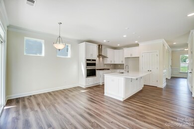 128 W Heart Pine Ln unit 38, Statesville, NC 28677 - photo 6