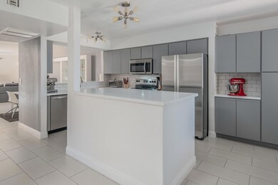 Remodeled Kitchen 1528 N Oak St