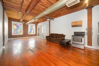 49 Munroe St unit 303, Lynn, MA 01901 - photo 4