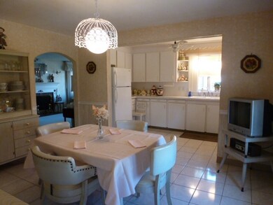 120 Calaman Rd, Cranston, RI 02910 - photo 5