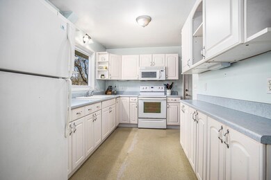 006-6135-twilight-ave-kalamazoo-mi-49048