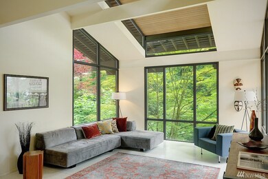 4298 E Mercer Way, Mercer Island, WA 98040 - photo 2