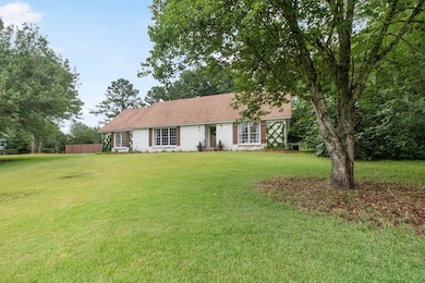 123 Greenview Cir, Dothan, AL 36301 - photo 3