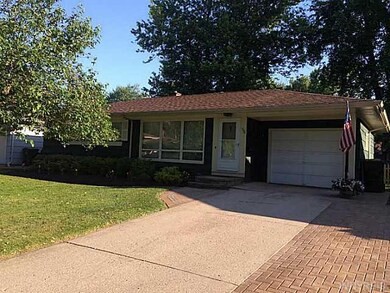 794 Meadowbrook Dr, North Tonawanda, NY 14120 - photo 3