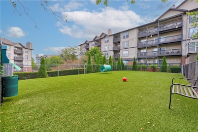 35 Highland Rd, Bethel Park, PA 15102 - photo 6