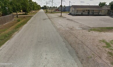 891 Seydler St, East Bernard, TX 77435 - photo 3