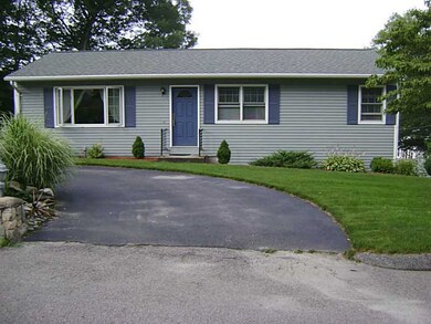 15 Warren Ave, Johnston, RI 02919 - photo 2