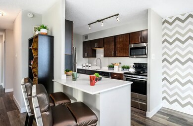 5600 N Sheridan Rd unit 4A, Chicago, IL 60660 - photo 3