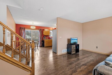 812 Cedar St SW, Isanti, MN 55040 - photo 7