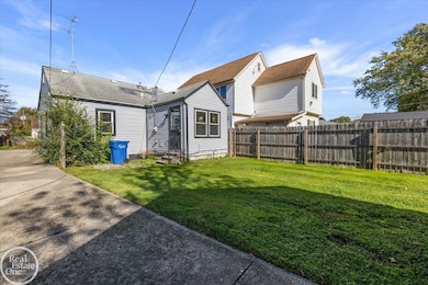 13824 Hobart Ave, Warren, MI 48089 - photo 7