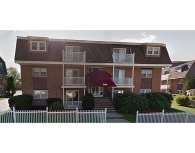 244 Mount Vernon St unit 11, Lawrence, MA 01843 - photo 4
