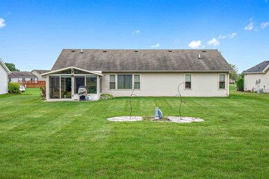 7428 Maeve Dr, Fort Wayne, IN 46835 - photo 4