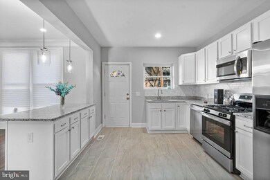 2306 Harlem Ave, Baltimore, MD 21216 - photo 7