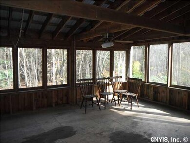 Porch - Screened