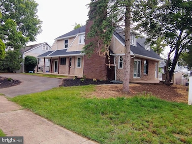 512 Mifflin Blvd, Reading, PA 19607 - photo 5