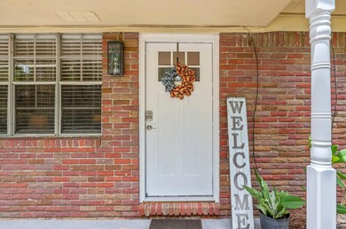 4-web-or-mls-504 Tall Pines St-05