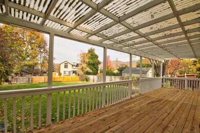 3015 E McAndrews Rd, Medford, OR 97504 - photo 5