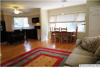 6 Hartshorne Place, Middletown, NJ 07748 - photo 2