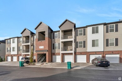 1923 N 3410 W unit N303, Lehi, UT 84043 - photo 2