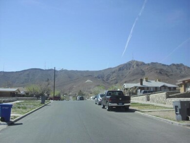 3109 Frankfort Ave, El Paso, TX 79930 - photo 2